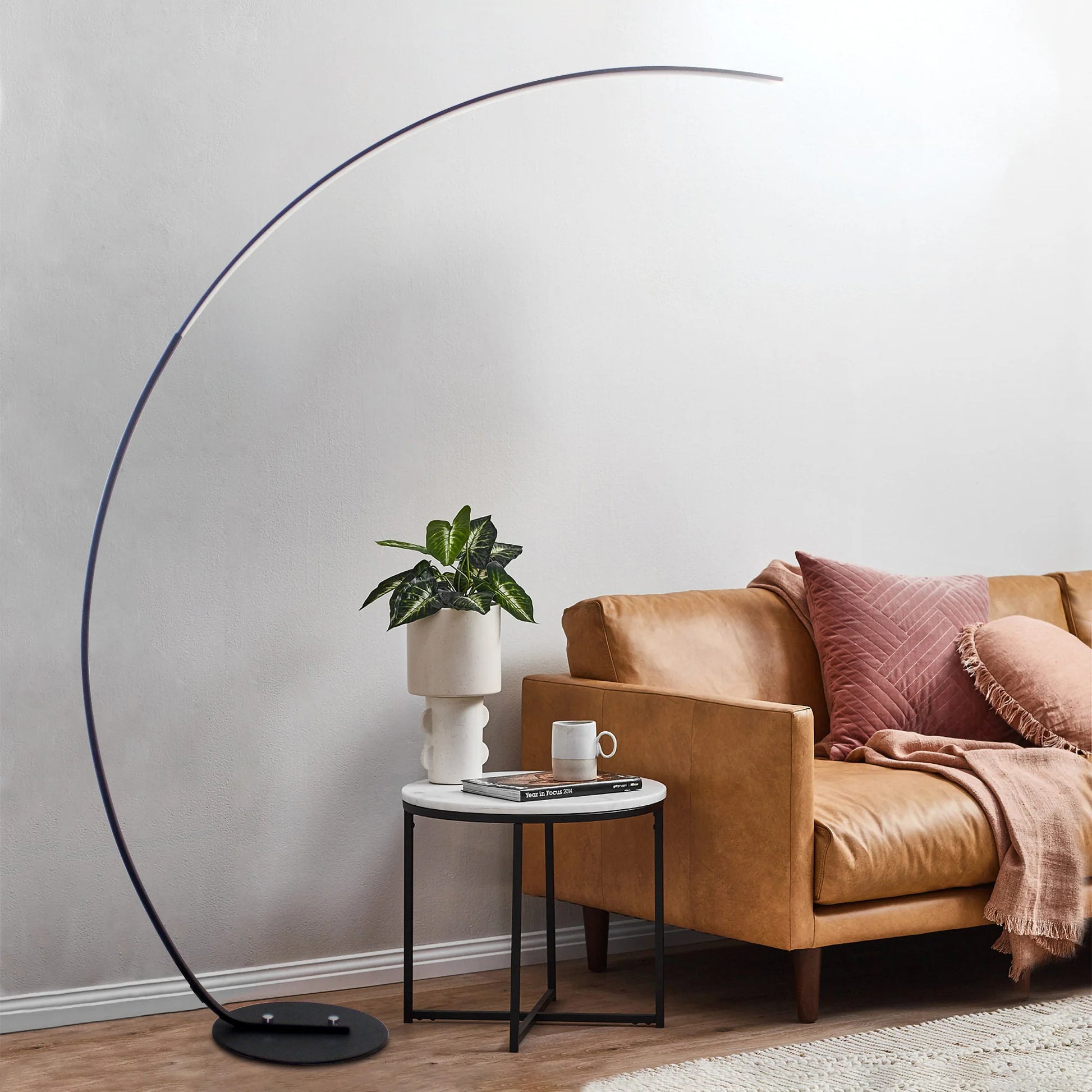 Contemporary Curved RGBW Floor Lamp - Enhanced Model